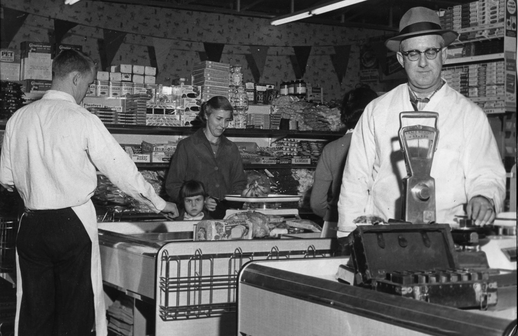 1959-01-19 store
